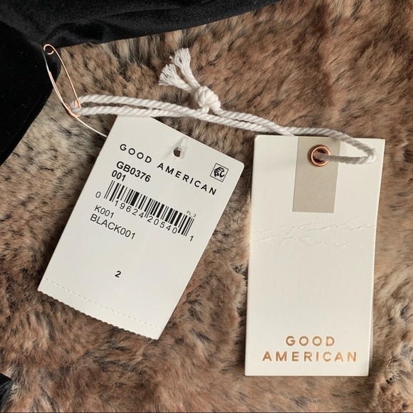 Good American Velvet Deep V Bodysuit Black Velvet - Picture 8 of 9